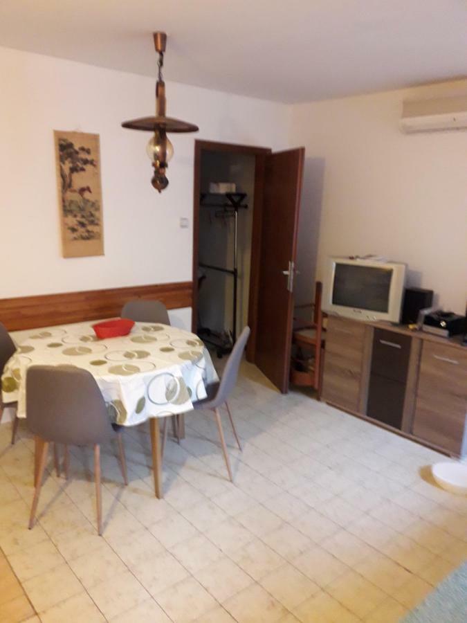 Heart Of Vis And Kut Area Apartman Romandic エクステリア 写真